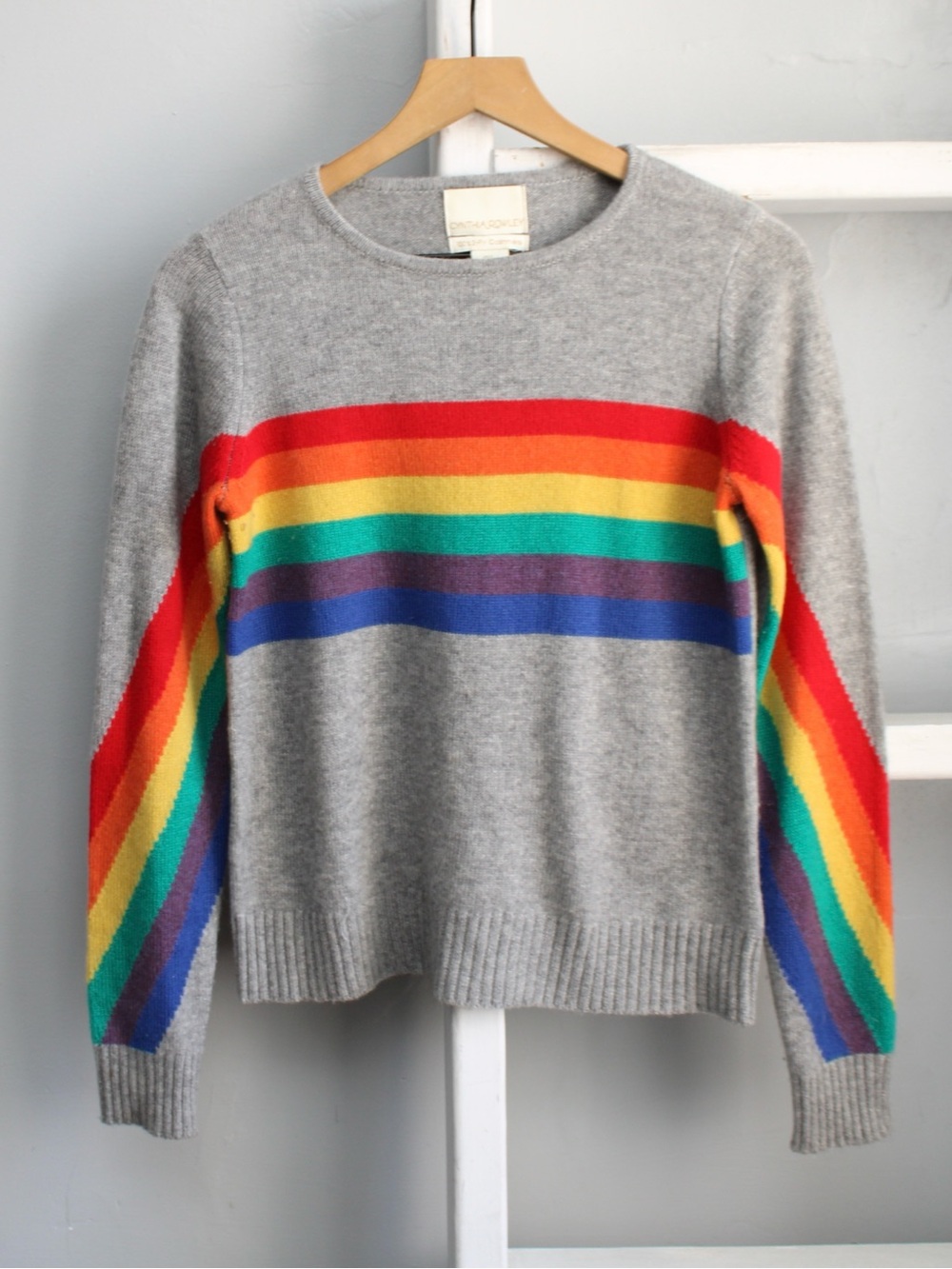 Cynthia Rowley Cashmere Gray Rainbow Stripe Crewneck Sweater Size Small - Picture 1 of 3